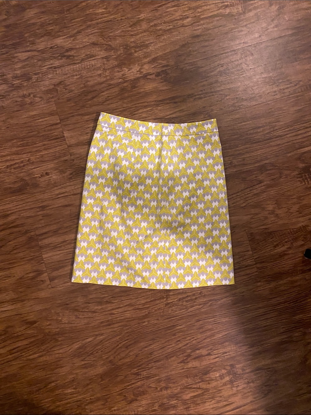 Banana republic skirt. Great for summer.